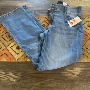 NWT Apt. 9 Women's Boot Cut Jeans